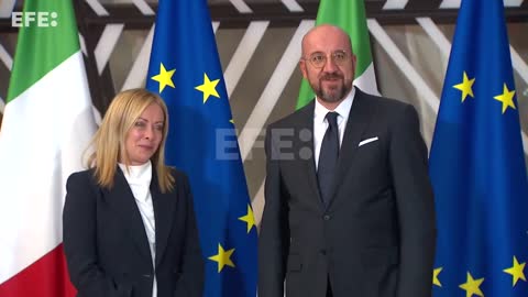 Meloni traslada a los líderes europeos su voluntad de "colaborar" con la UE