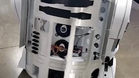 R2-D2 Out and About