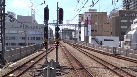Trains at the Hon-Atsugi Station