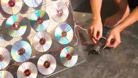 I TURN CD/DVD INTO A SOLAR PANEL