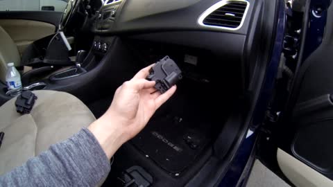TUTORIAL: Dodge Avenger Blend Heater Door Actuator Replacement DIY