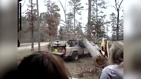 Hilarious Truck Fails: TRY NOT TO LAUGH