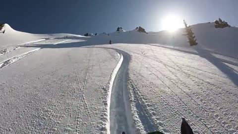 Outrunning an avalanche