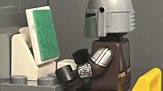 LEGO PLAYS A VIDEOGAME