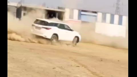 Toyota Fortuner Drift Status Video ||CARSLOVER0001 || TOYOTA FORTUNER || FORTUNER