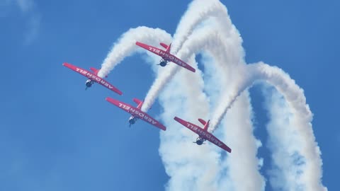 Areoshell killing it once again. 2023 Cleveland Airshow