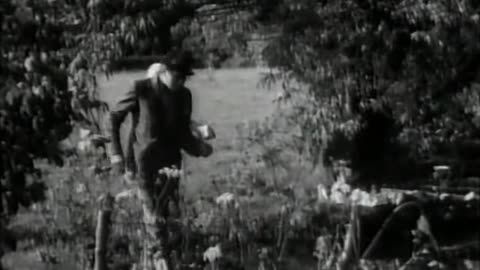 The Ghost Camera (1933)