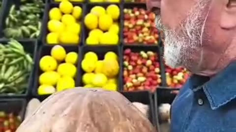 Lula troca picanha por abóbora e afirma que se todos plantarem ninguém passa fome