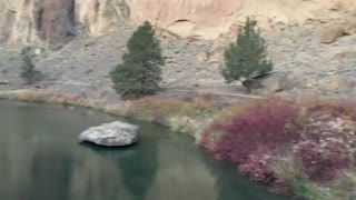 Central Oregon – Smith Rock State Park – Bridge Views Overlooking Crooked River – 4K