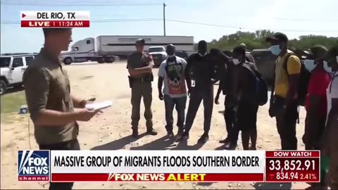 Border Patrol opens Southern Border for more Illegal Aliens, who just happen to all be Black! ✊🏾Border Patrol opens Southern Border for more Illegals, who all just happen to be Black! ✊🏾🚫👨