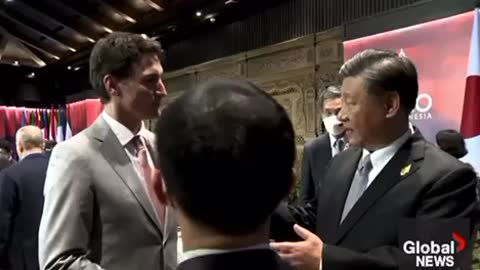 BREAKING: Chairman Xi dresses down Justin Trudeau like a junior employee👀