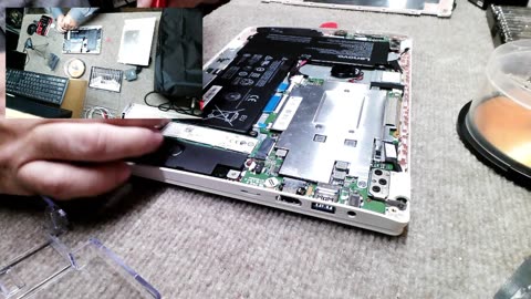 Upgrade a vintage Lenovo 110s Ideapad with 128g SATA SSD