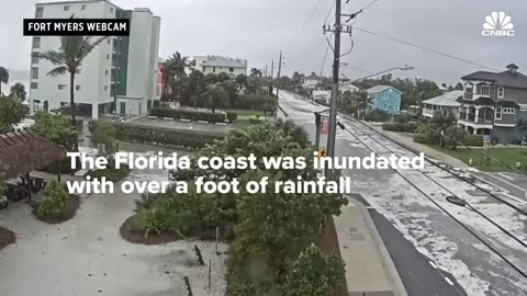 Timelapse shows devastating storm surge from Hurricane Ian in Fort Myers, Florida