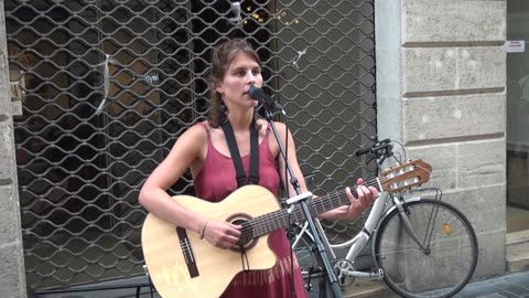 Bordeaux France Exploring a great City Girl Guitar busking 19th August 2016 Busking 3