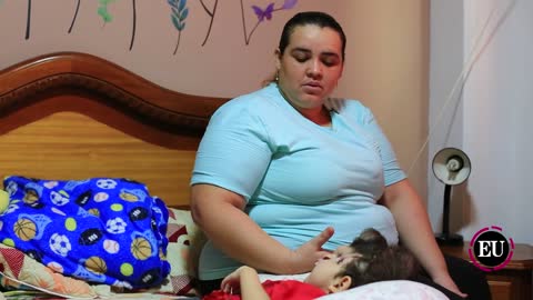 Video: Influencers habrían aprovechado deformidad de un niño para ganar dinero