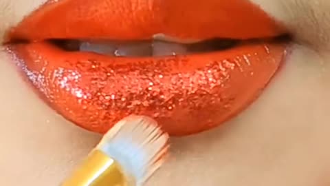 Lips filling color