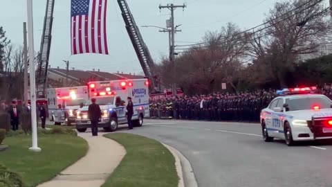 WATCH — "Over 1,000 NYPD officers watched the arrival of Officer Jonathan Diller