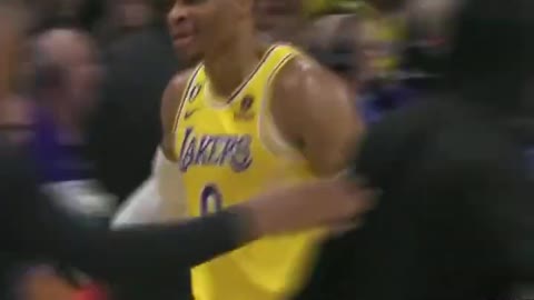 Russell Westbrook Carries Entire Lakers After INSANE No Look Pass 🔥 🔥
