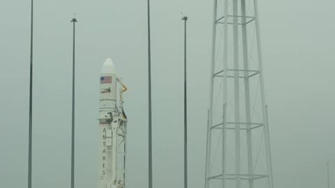 Antares Rocket 🚀 Raised on launch pad.. Viral video millions of wives
