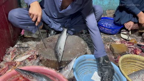 BIGGEST FISH HOUSE SELLING CRISPY MASALA FRIED FISH & GRILLED FISH - BIG FISH CUTTING & MAKING SKILL