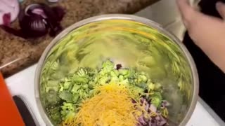 keto broccoli salad