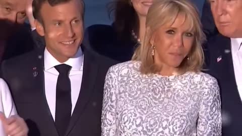 Trump was asking for a kiss from Emmanuel Macron's wife