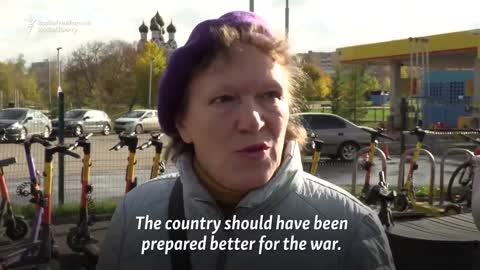 'Only Putin Will Be Left In His Bunker': Muscovites Asked How The War In Ukraine Is Going