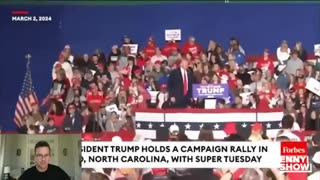 WOW Trump STOPS Rally, LEADS 10,000 Patriots Singing 'Amazing Grace' After Scary Medical Emergency