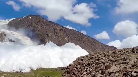 Caught in an Avalanche in Kyrgyzstan (Everyone Survived) || ViralHog