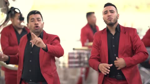 Banda El Pueblito - La Roca (Video Musical) La Tambora Mas Grande De Jalisco