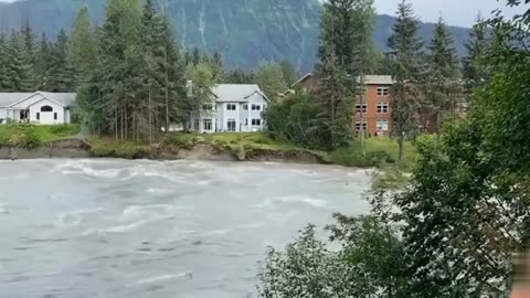 Massive flood scene