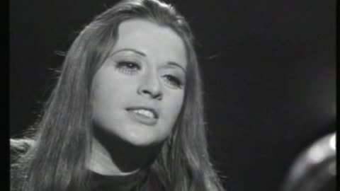 Mari Trini - Me Marcharé = Music Video Luces En La Noche 1972 (72010)