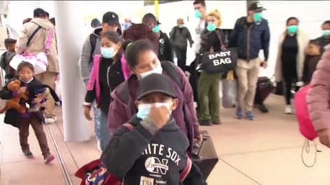 Processed migrants dropped off at San Diego International Airport