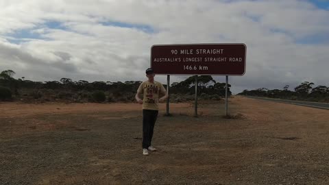 Australia's Longest Straight Road - 90 Mile Straight
