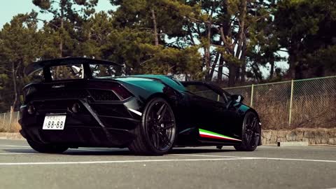 Give up black silk and see what men should see # Lamborghini # car sharing