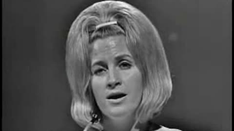 Skeeter Davis - The End Of The World = Music Video 1963