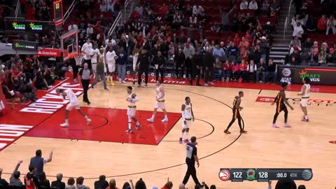 124_Jalen Green waves goodbye to Trae Young after Rockets beat Hawks