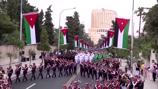 Jordanians celebrate royal wedding during procession