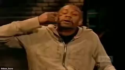Great and quick clip, Dave Chappelle recounts his memories with Martin Lawrence.CRAZY Hollywood!💨