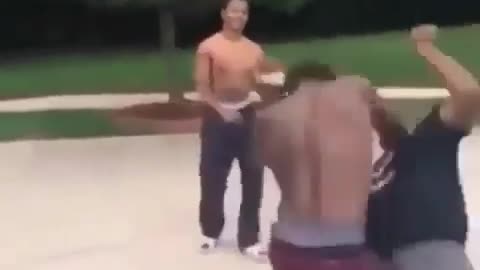 Guy goes to sleep mid fight