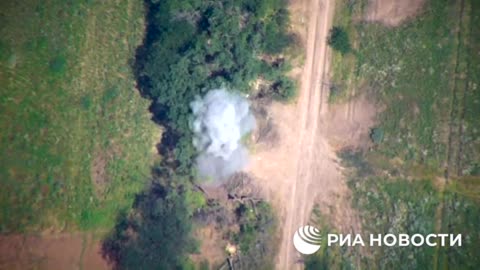 Airborne reconnaissance destroyed an AFU tank and an electronic warfare station with a Lancet.