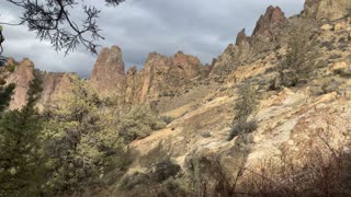 Central Oregon – Smith Rock State Park – High Desert Canyon – 4K