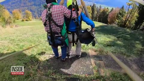 Pilot Forgets to Attach Tourist to Hang Glider