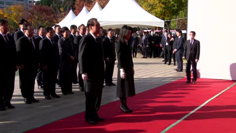 South Korea's Yoon visits Halloween crush memorial