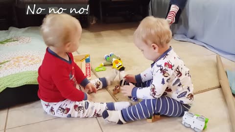 Funniest Twin Babies Never Fail To Make Us Laugh