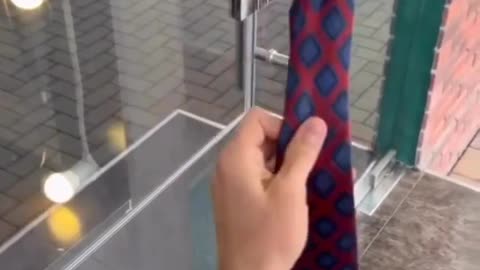 Amazing Tie Knotting Skill