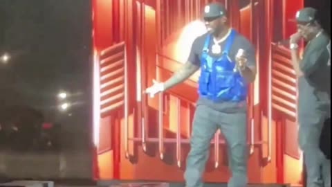 50 Cent TAUNTS Diddy on Stage in Phoenix!