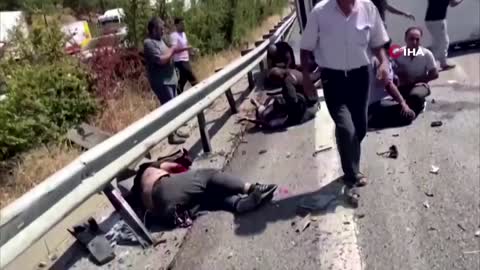 WARNING: GRAPHIC CONTENT – At least 32 killed in Turkey in separate crashes