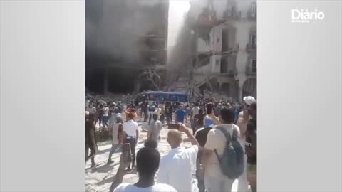 Vídeo hora da explosão hotel Saratoga em Havana, Cuba.