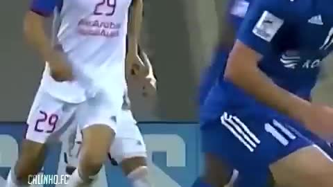 WATCH FUNNY MOMENT OF FOOT-BALL